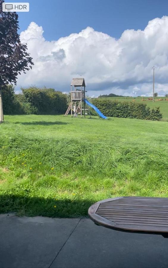 Le Gite Du Vieux Chene Bertogne Exteriér fotografie